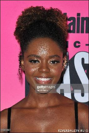 ashleigh_murray_032 (683x1024, 157 kБ...)